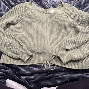 SO Women's Sage V-Neck Sweater